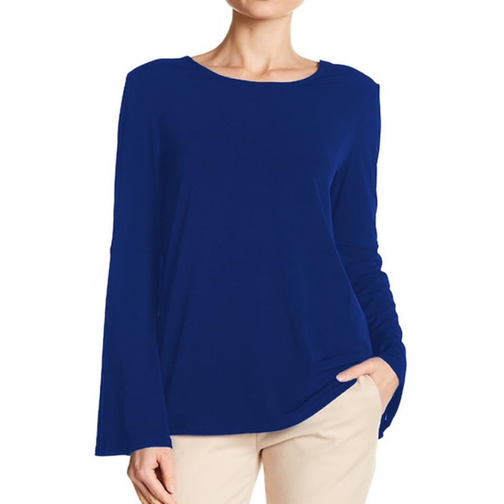 Ellen Tracy bell sleeve top